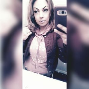 Meet your Posher, Vanny